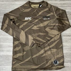 Venum Desert Camo Rash Guard
